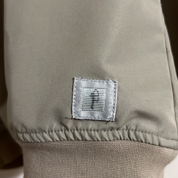 VINTAGE FIDRA POLYESTER PULLOVER [MEDIUM] - Picture 6 of 6